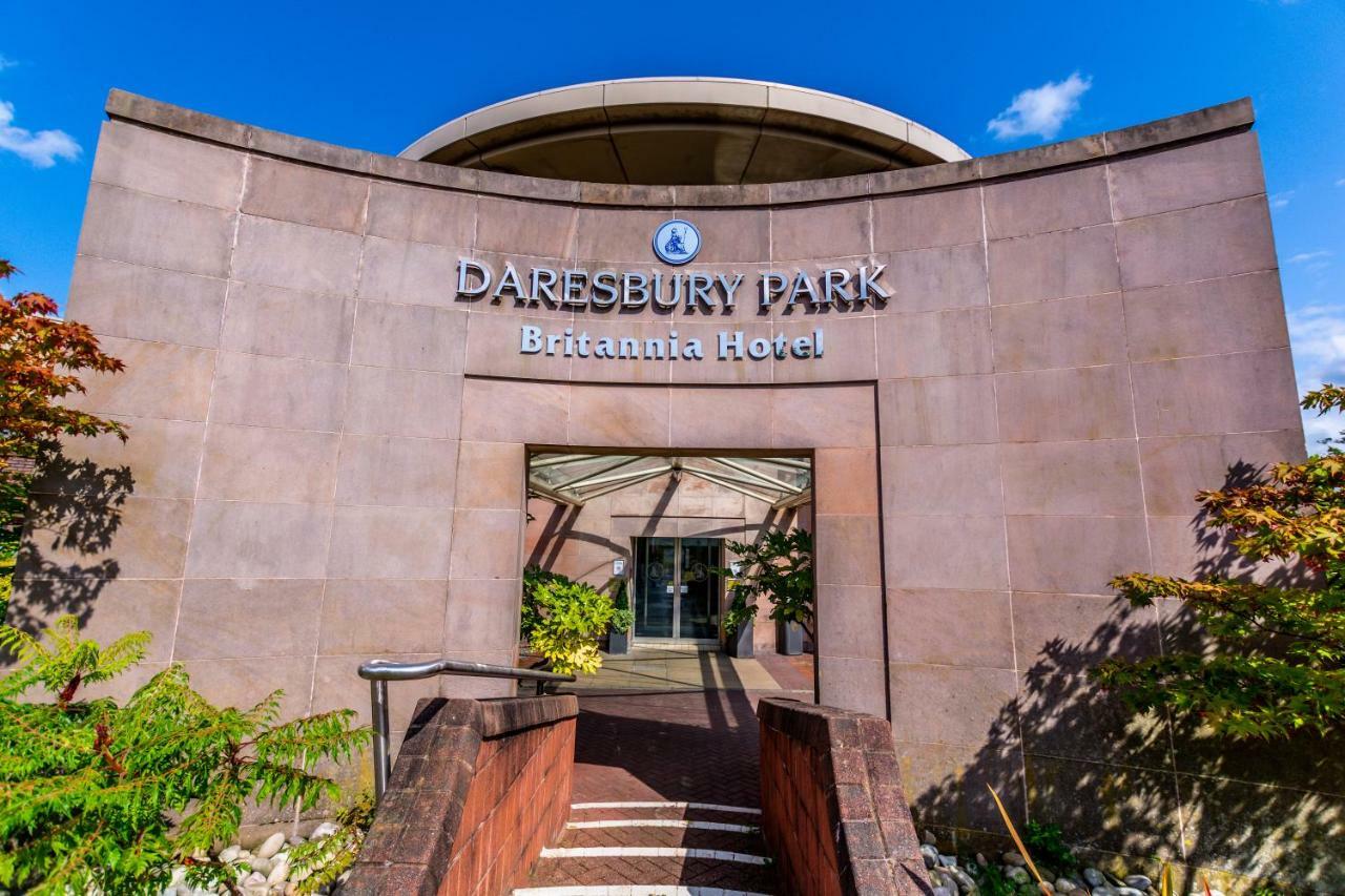 Daresbury Park Hotel & Spa Εξωτερικό φωτογραφία