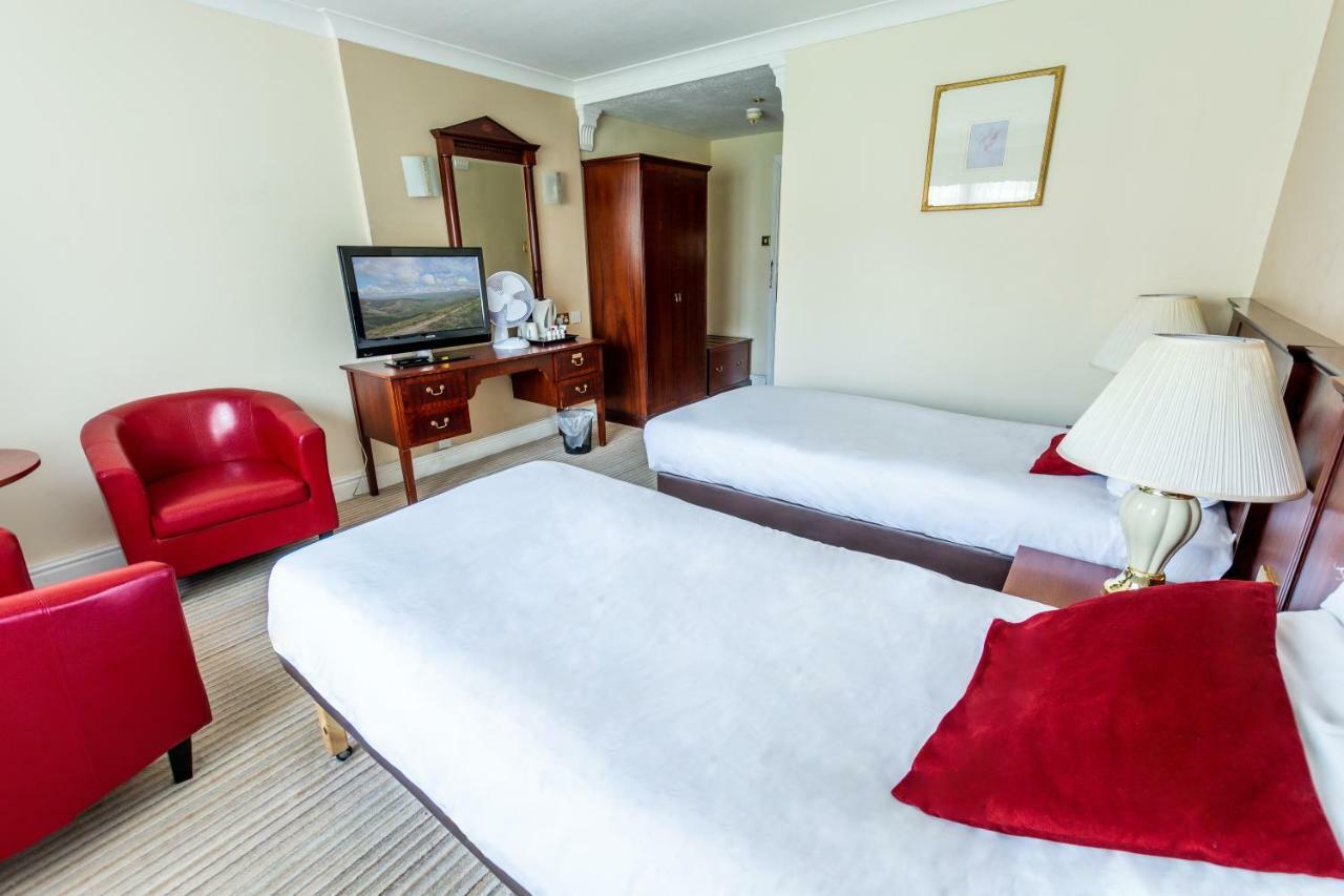 Daresbury Park Hotel & Spa Εξωτερικό φωτογραφία